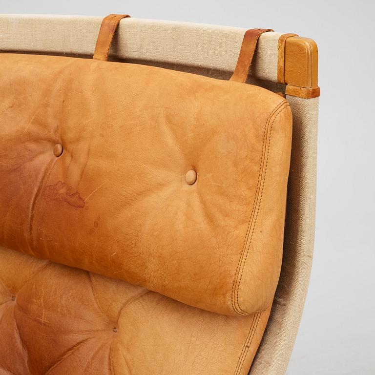 Bruno Mathsson, fåtölj med fotpall, "Pernilla", Dux.