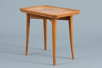 Birger Kaipiainen, A TEA TABLE.