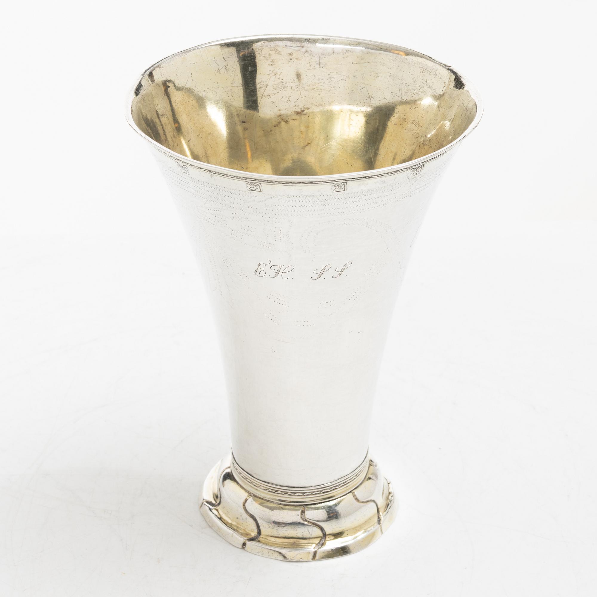 A Swedish 18th century parcel-gilt silver beaker, mark of Eric Ramstedt, Härnösand 1795.