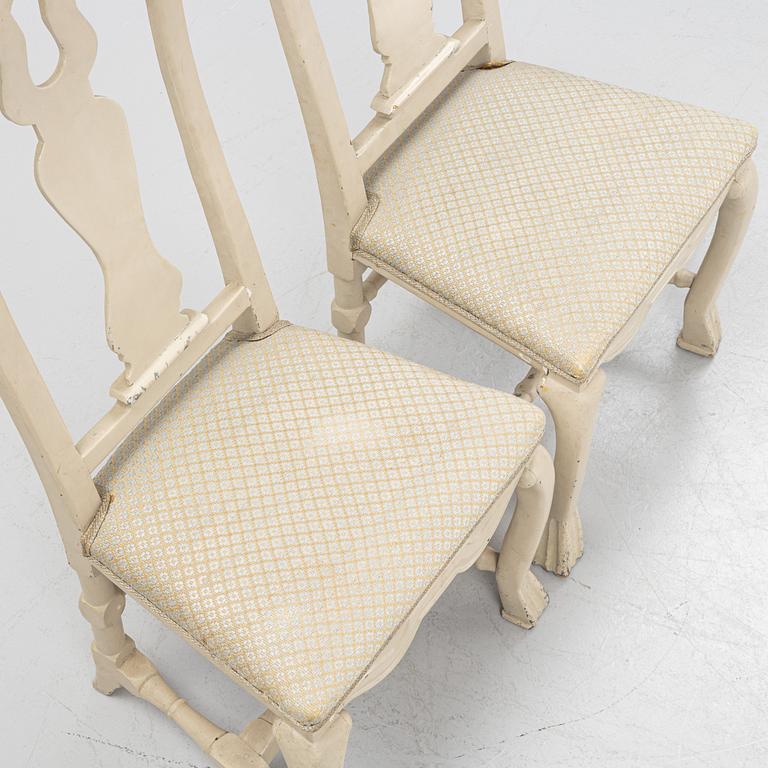 A pair of Baroque style chairs, 19th century.