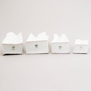 TAPIO WIRKKALA, NELJÄ MALJAKKOA, "Paperipussi", keramiikkaa, Rosenthal.