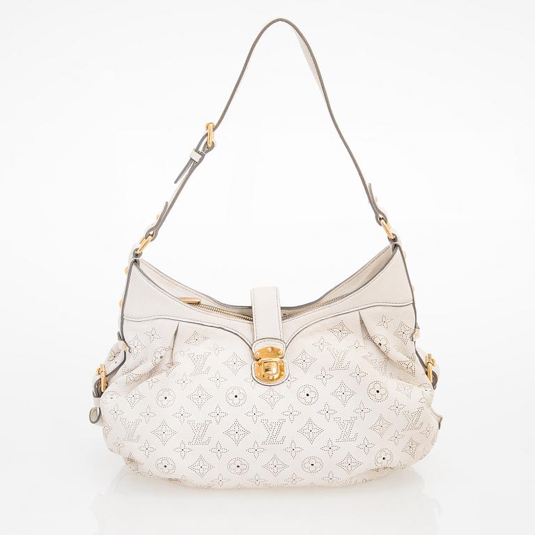 Louis Vuitton, a 'White Monogram Mahina XS' Bag.