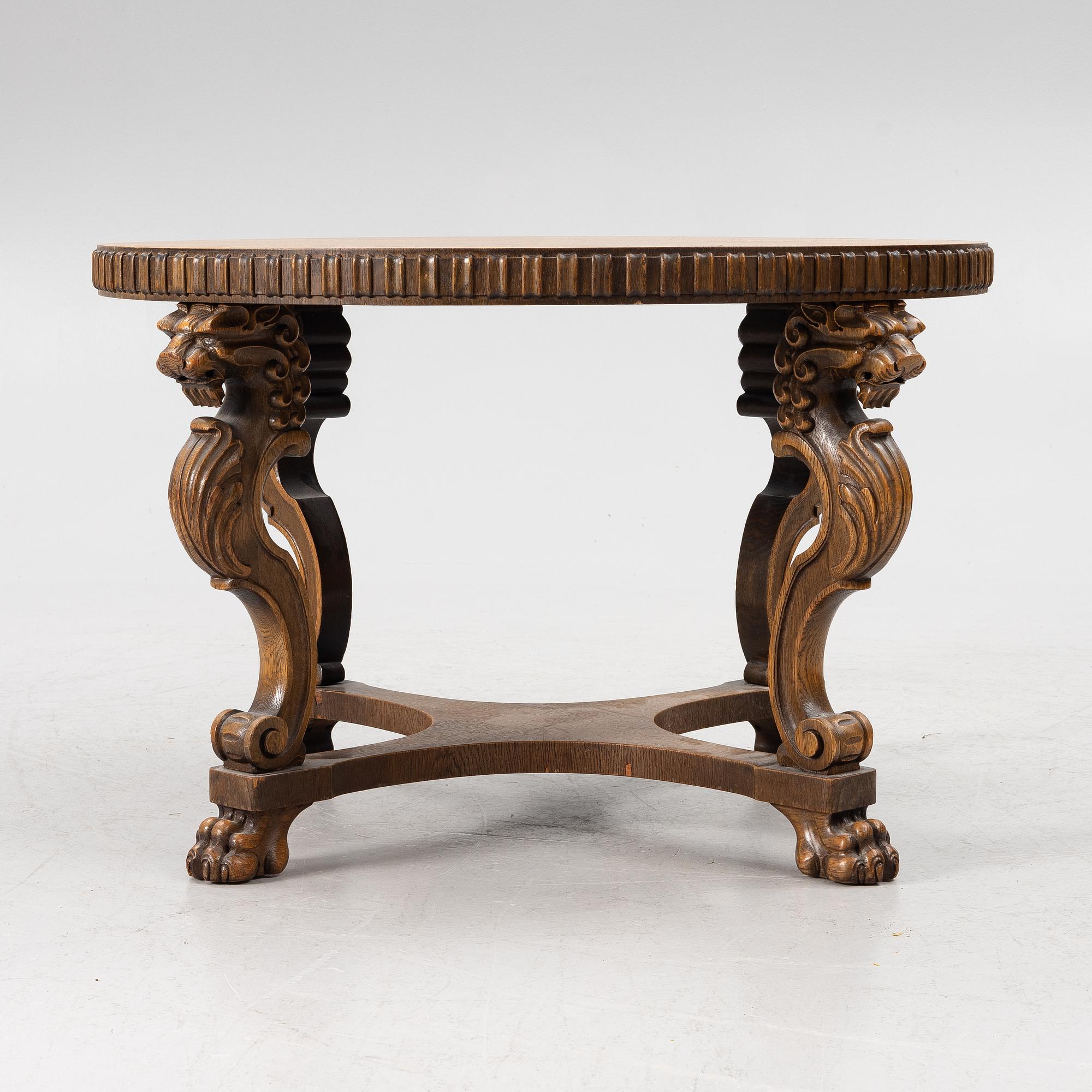 Soffbord, Chippendale-stil, 1900-talets första hälft.