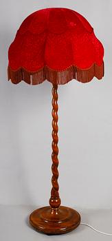 GOLVLAMPA, 1900-talets första hälft.