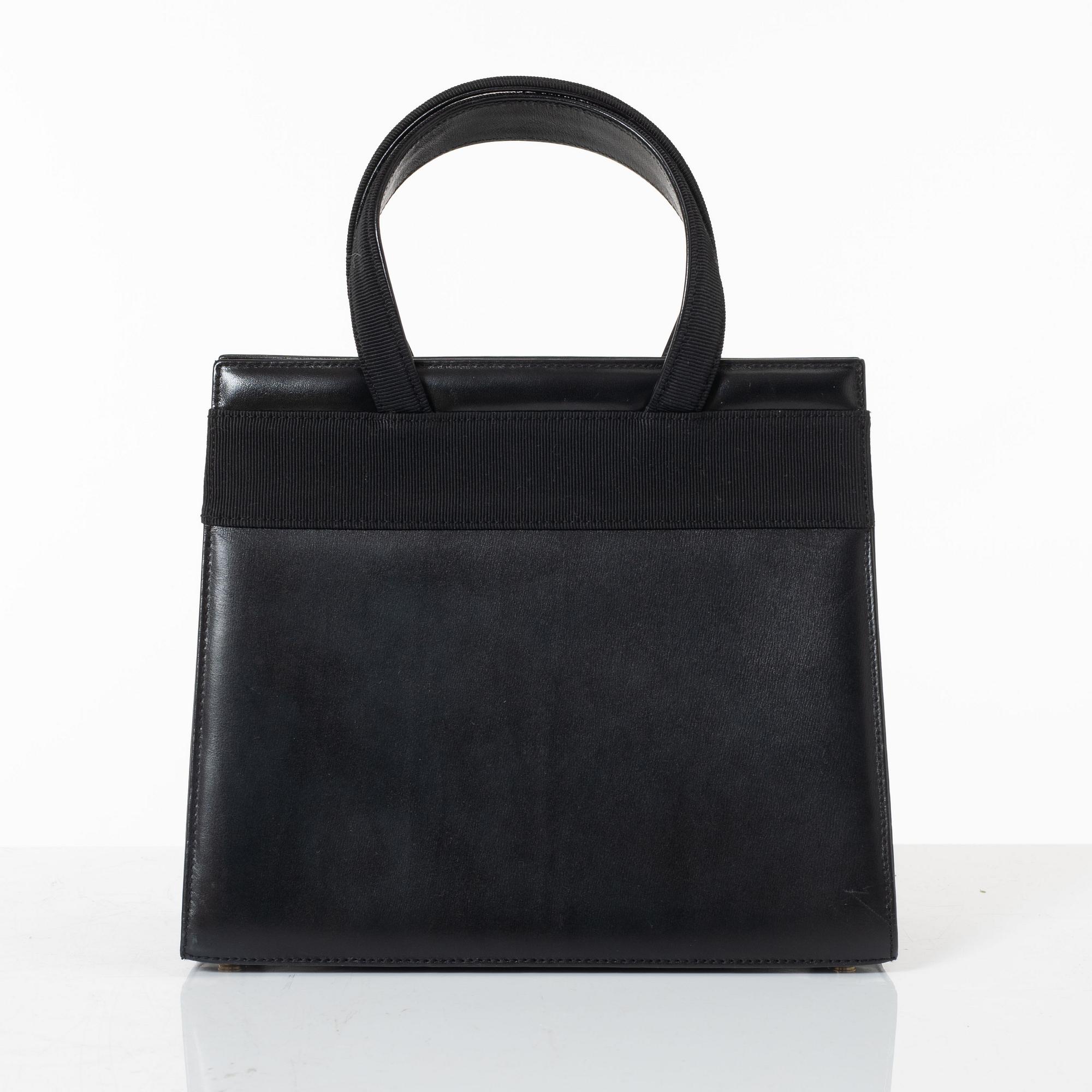 Salvatore Ferragamo, bag "Vara Bow".