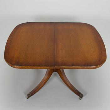 Matbord och stolar, 8 st, England 1970-tal.