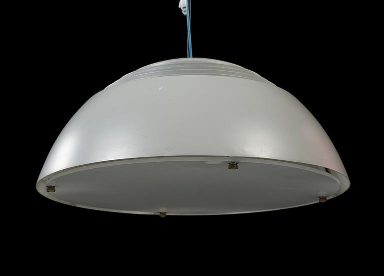 TAKLAMPA, "AJ Pendeln", Arne Jacobsen, Louis Poulsen, Danmark, 1900-talets andra hälft, höjd ca 20 cm.