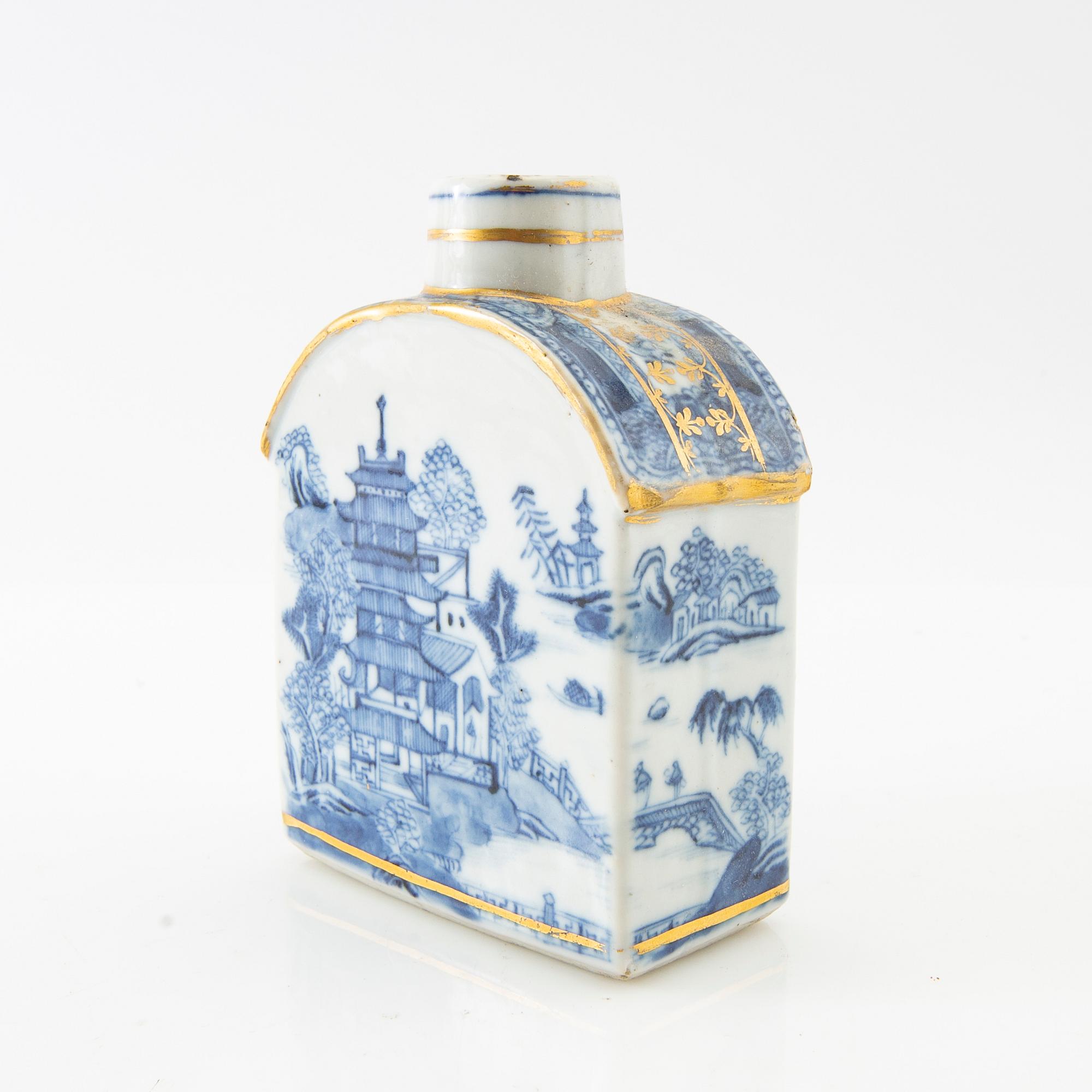 Tedosa porslin, Kina, Qingdynastin, Qianlong (1736-95).