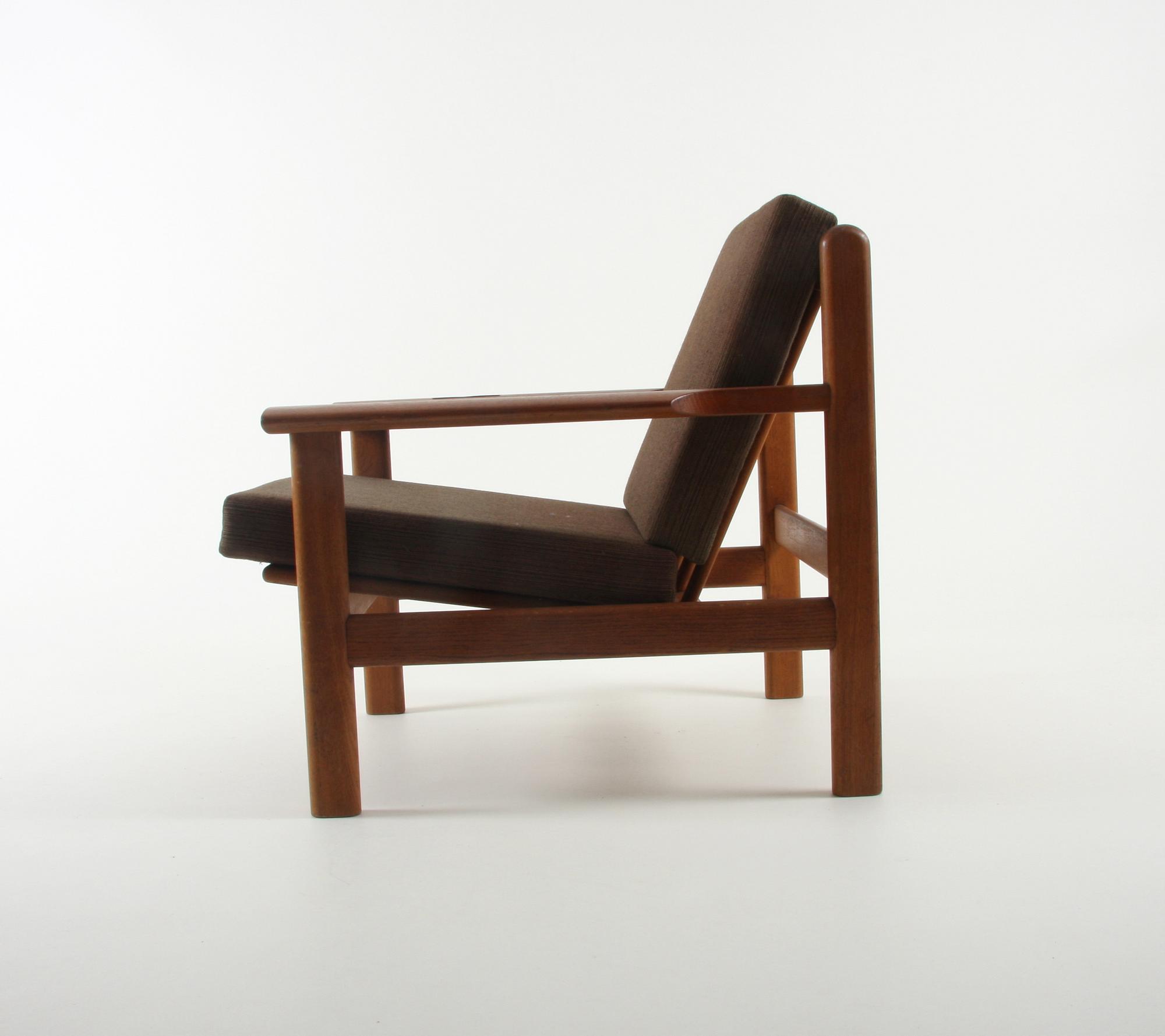 KARMSTOL, Poul M. Volther,
formgiven 1961, Danmark.