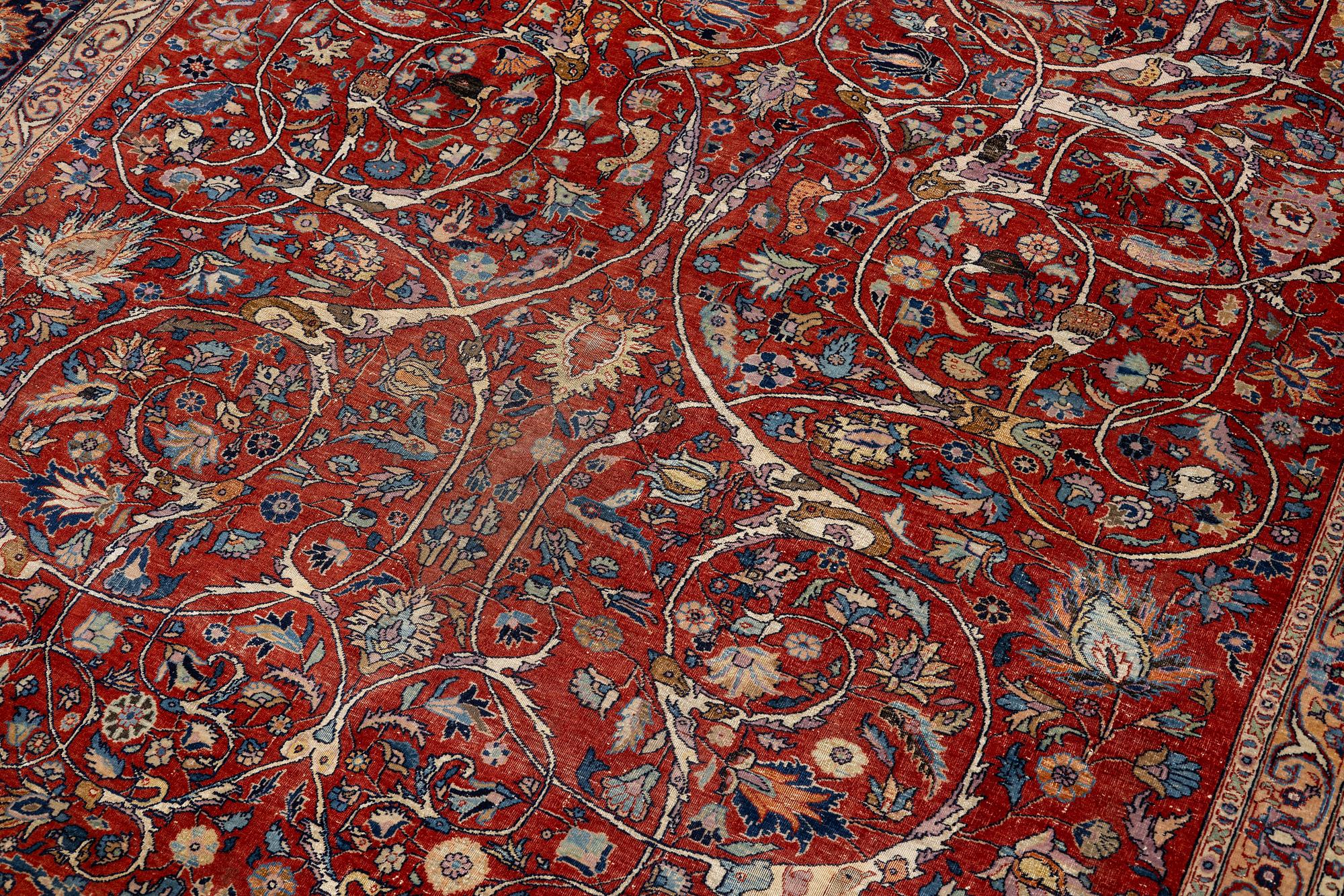 An antique central Persian carpet, c. 307 x 233 cm,