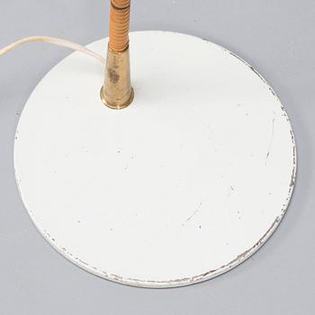 Paavo Tynell, A mid-20th century 'K10-10' standard lamp for Idman, Finland.