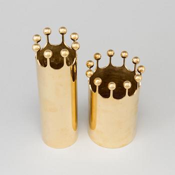 PIERRE FORSSELL, two brass vases from Skultuns.