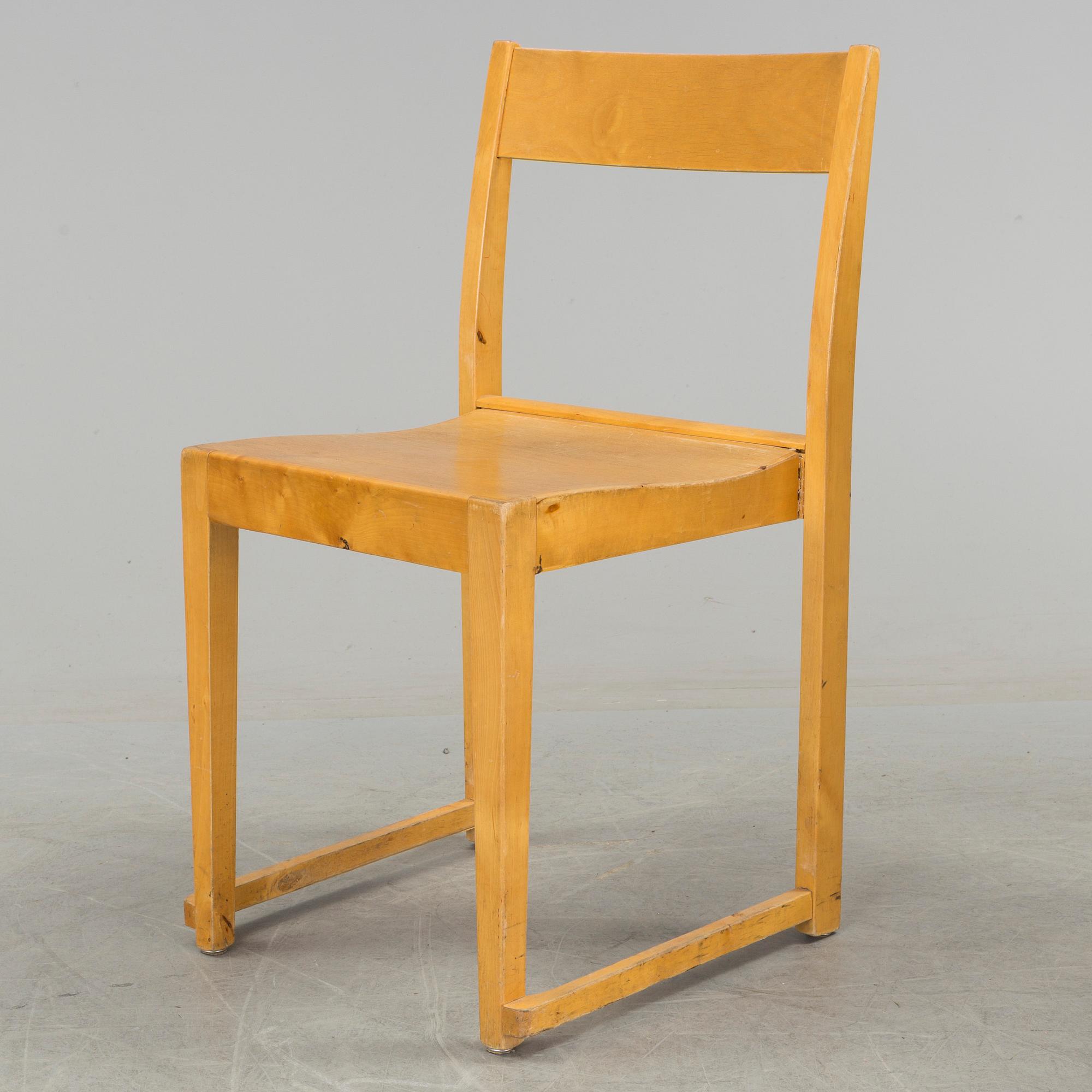 SVEN MARKELIUS, a set of 11 "Orkesterstolen" chairs from the middle of the 20th century.