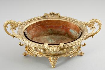 JARDINJÄR, rokokostil, sent 1800-tal.