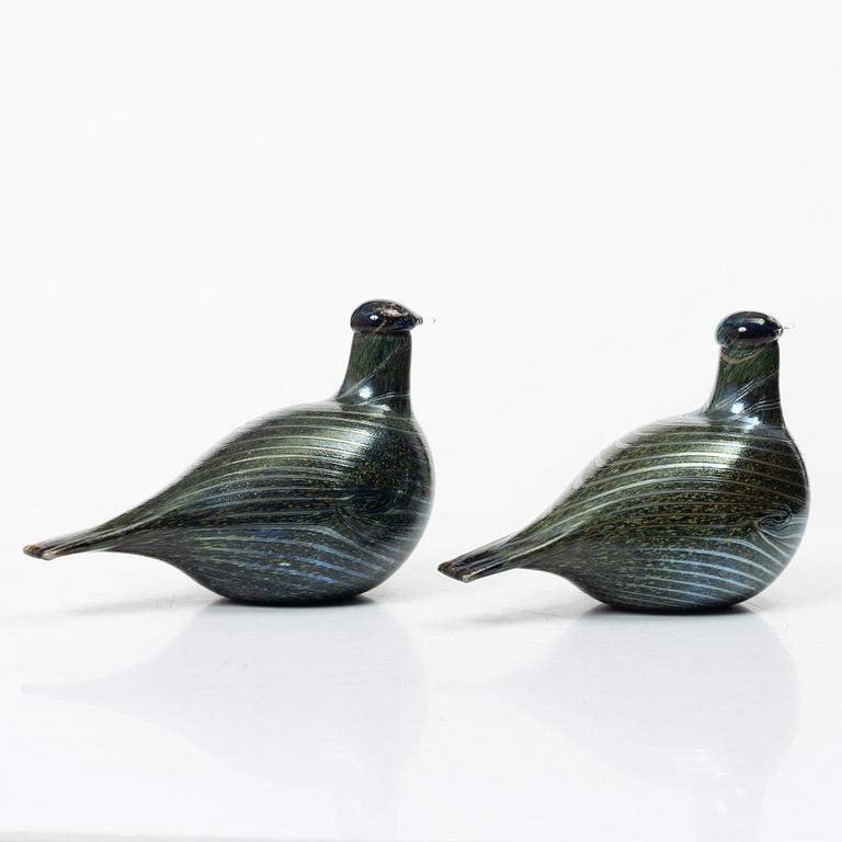 Oiva Toikka, two birds, Nuutajärvi Notsjö, Finland.