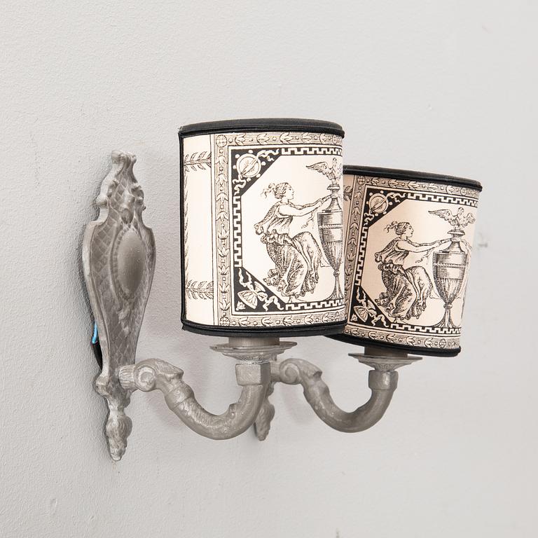 Wall sconces, a pair, France, 20th century.