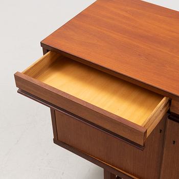 Sideboard,
teak, Nilssons möbler, Lammhult. 1960-tal.