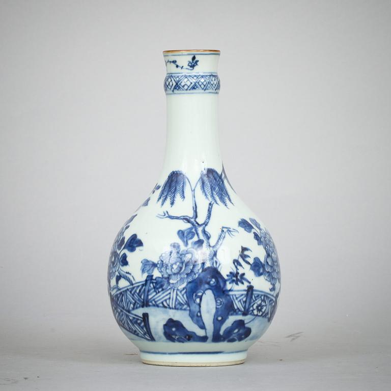 VAS, porslin, Kina, 1800-tal.