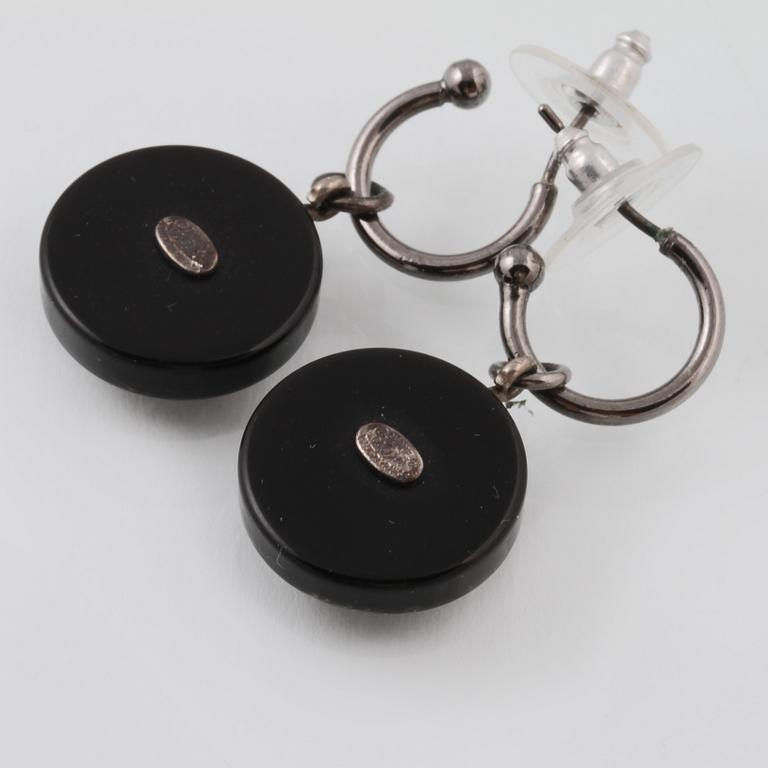 ÖRHÄNGEN, Chanel.