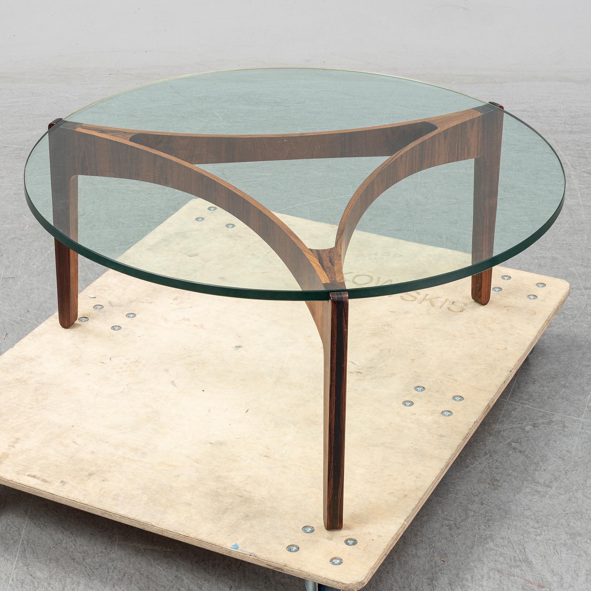 A Danish rosewood coffee table, Svend Ellekaer, Christian Linnebergs möbelfabrik. 1960's.