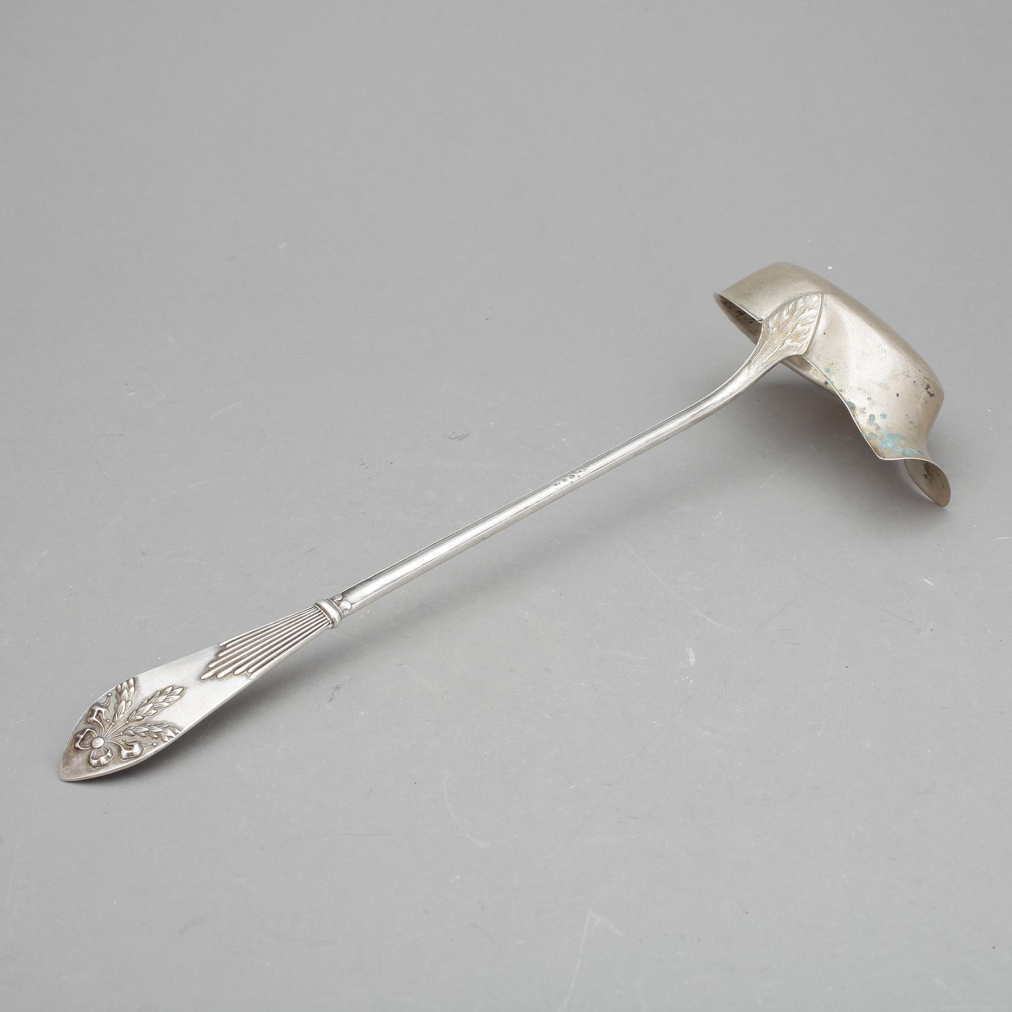 SOPPSLEV, silver, empirestil, GAB, 1904, vikt 186 g.
