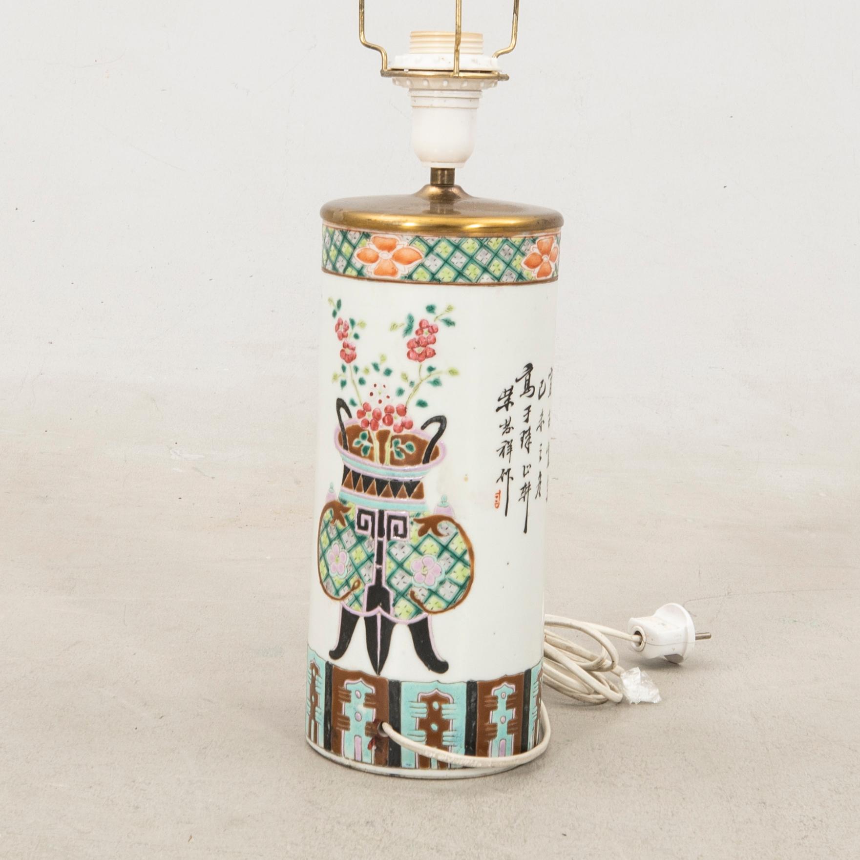 Bordslampa Kina porslin 1900-tal.