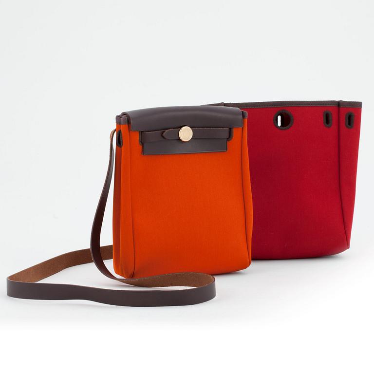 HERMÈS, a orange and red exchangeable shoulder bag, "Herbag TPM".