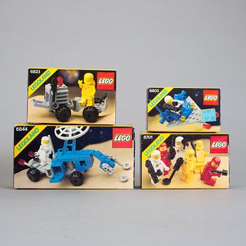 LEGO, 4 stycken rymd-set i förpackningar, 1983.