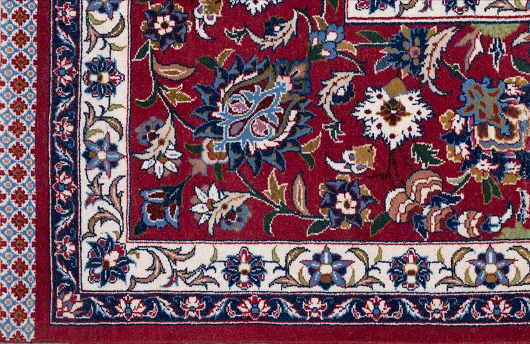OLD ESFAHAN, so-called Seirafian, ca 220x145 cm.