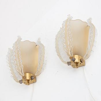 Carl Fagerlund, a pair of Swedish Modern wall lights, Orrefors, Sweden, 1940-50's.