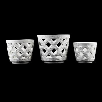 YTTERFODER, 3 st, stengods, Gunnar Nylund, Rörstrand.