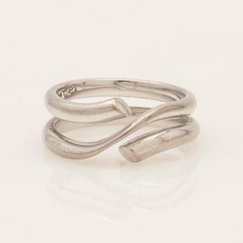 Regitze Overgaard, ring, "Magic", 18K vitguld, för Georg Jensen, Danmark.