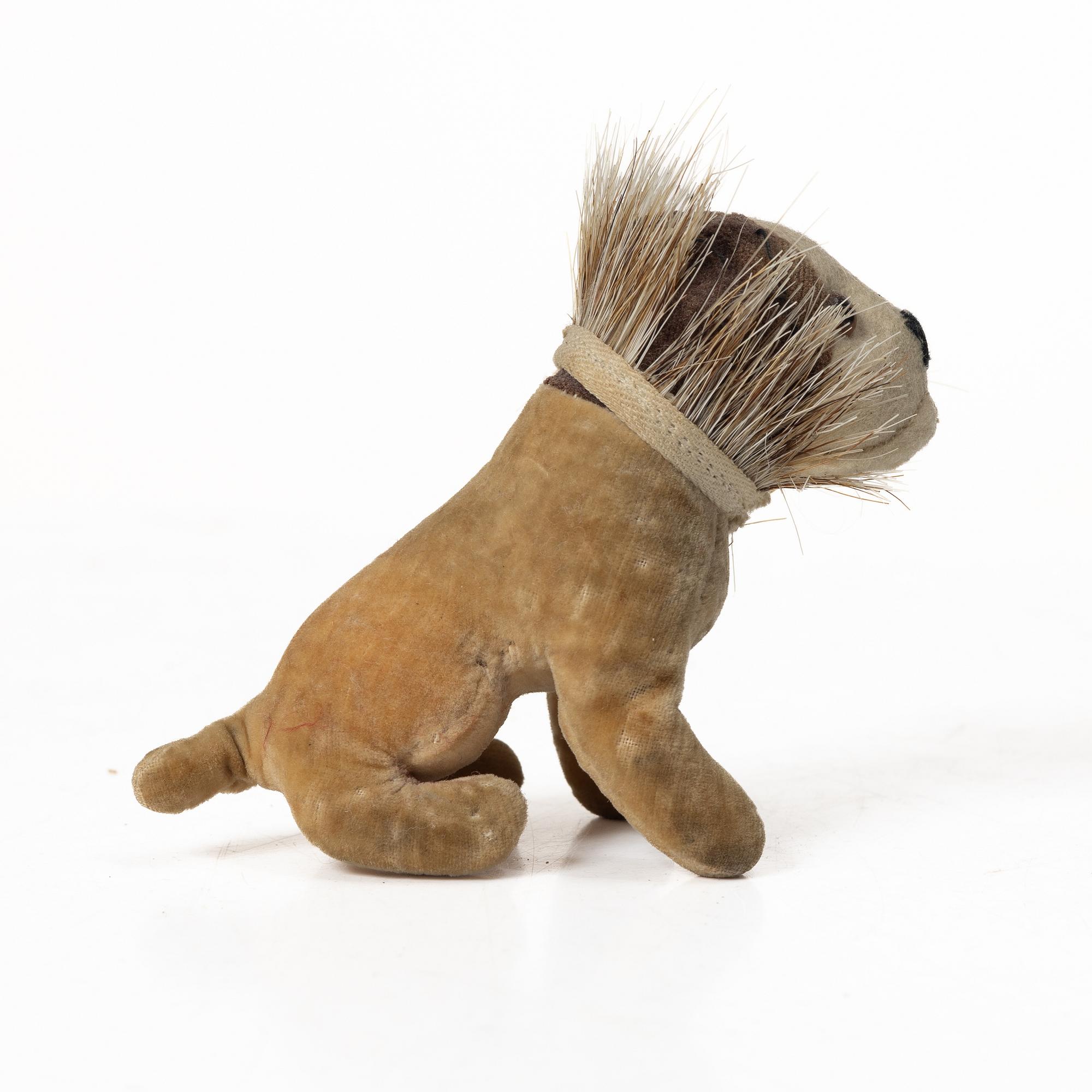 Toy dog, miniature “Bully”, probably Steiff, 1930s.