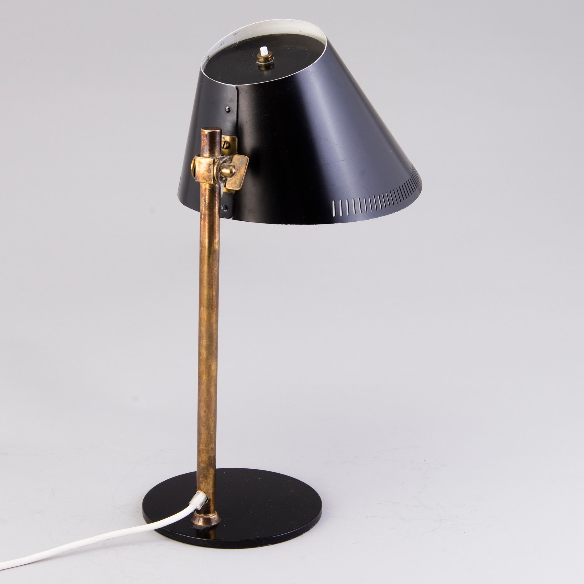 PAAVO TYNELL, BORDSLAMPA, modell 9227, Idman 1960-tal.