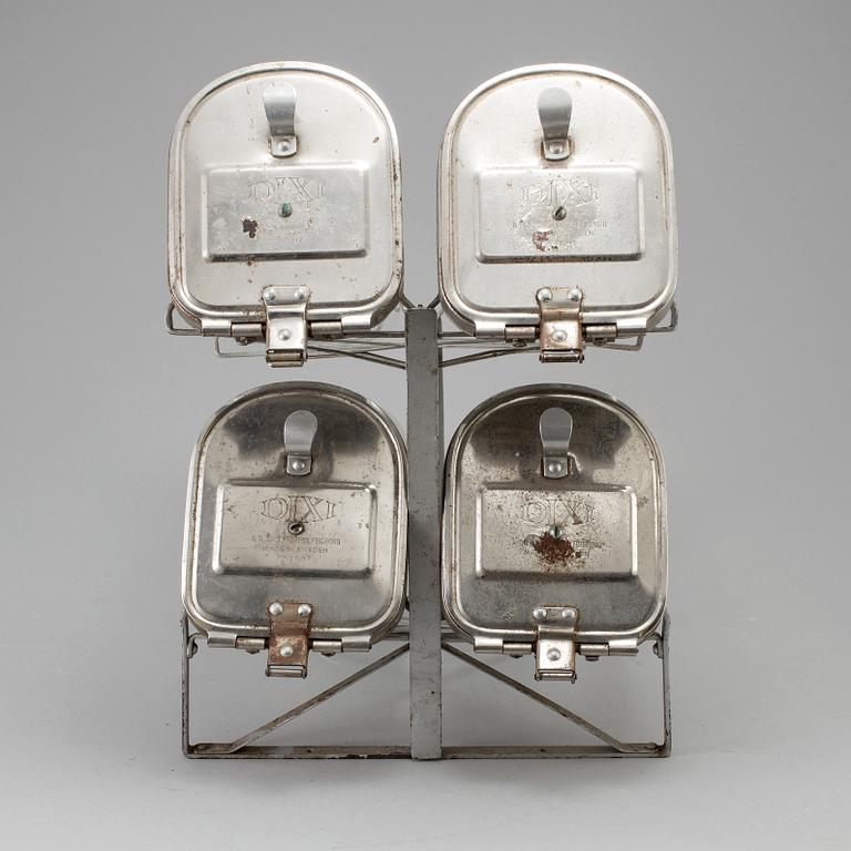 KONFEKTYRSTÄLL/GODISSTÄLL,  Dixi miniatyr, 1900-talets mitt.