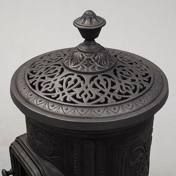 A circa 1900 iron stove by Näfvekvarns Styckebruk.