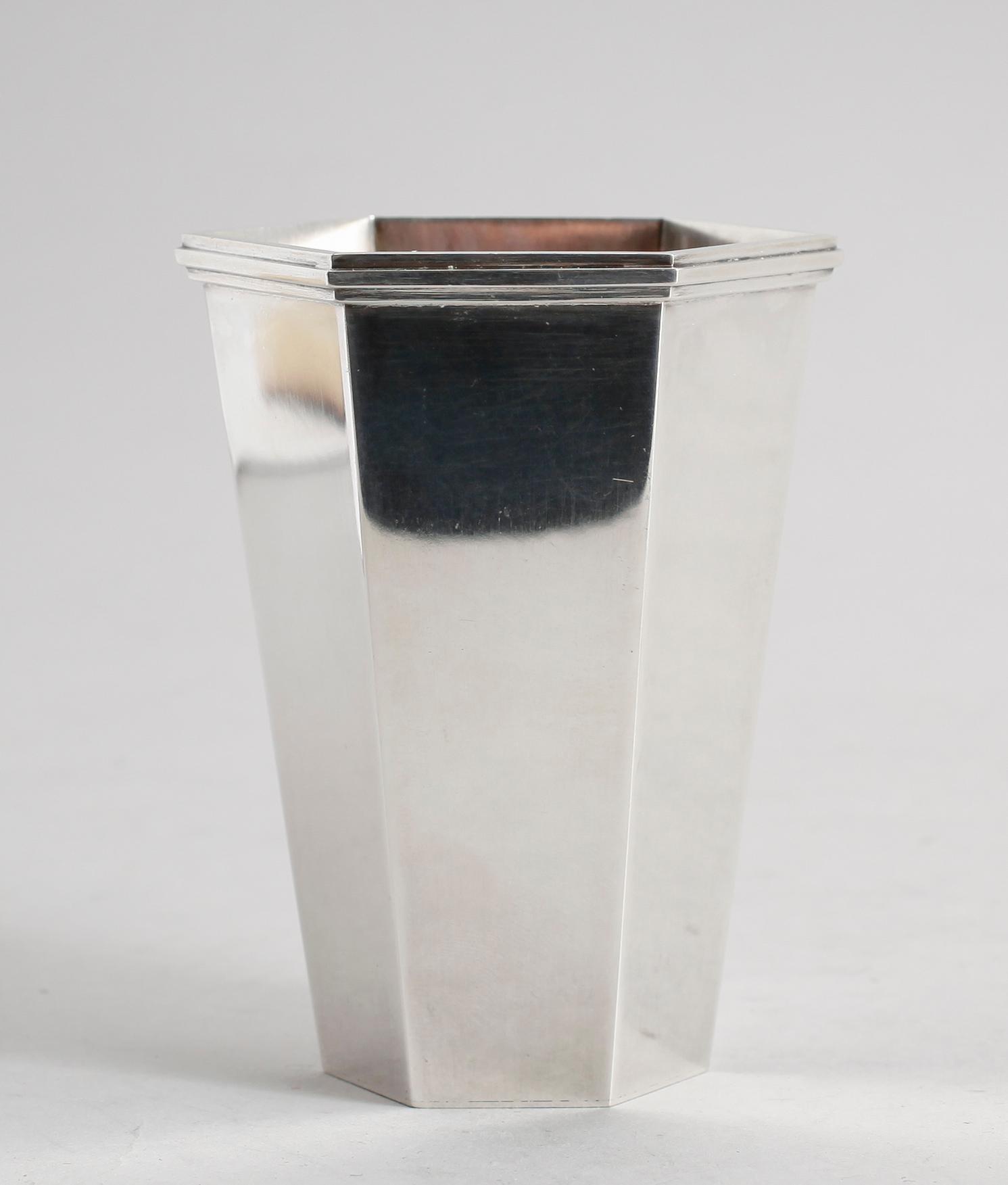 BÄGARE, silver, Wiwen Nilsson, Lund 1972. Vikt ca 146 gram.