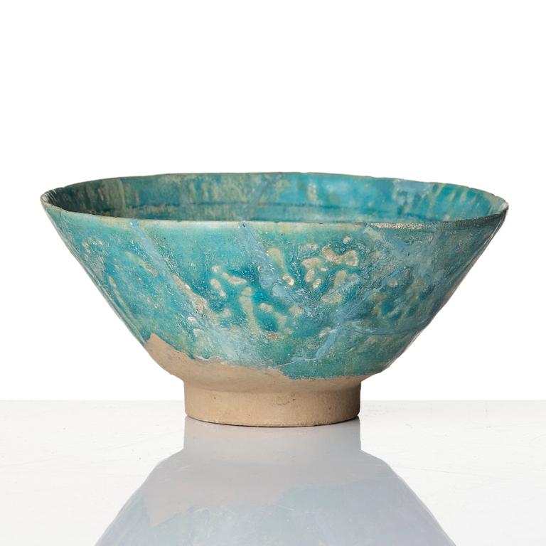 Bowl earthenware Keshan, Persia, 13th century.