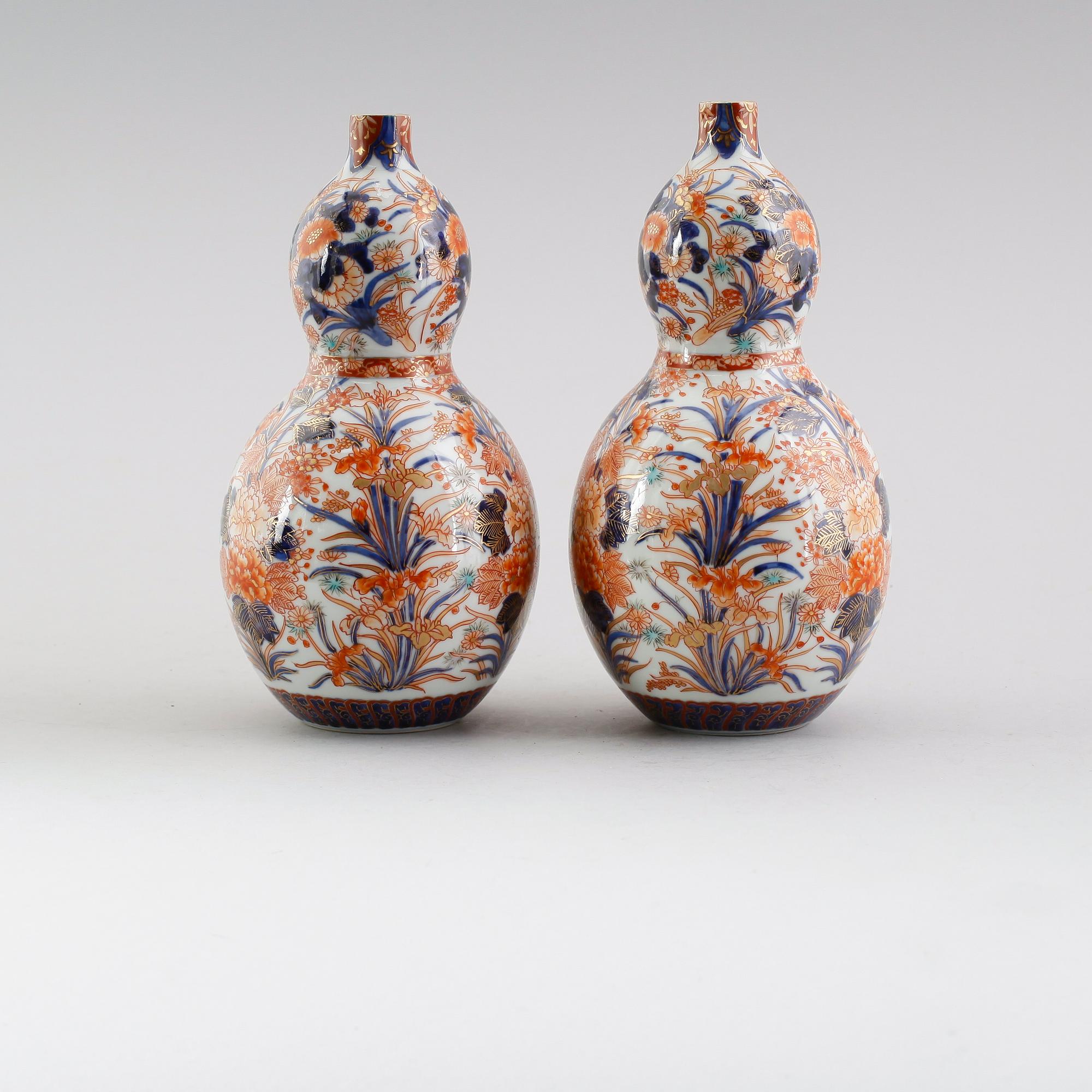 VASER, 1 par, porslin, Japan, Imari, 1800/1900-tal.
