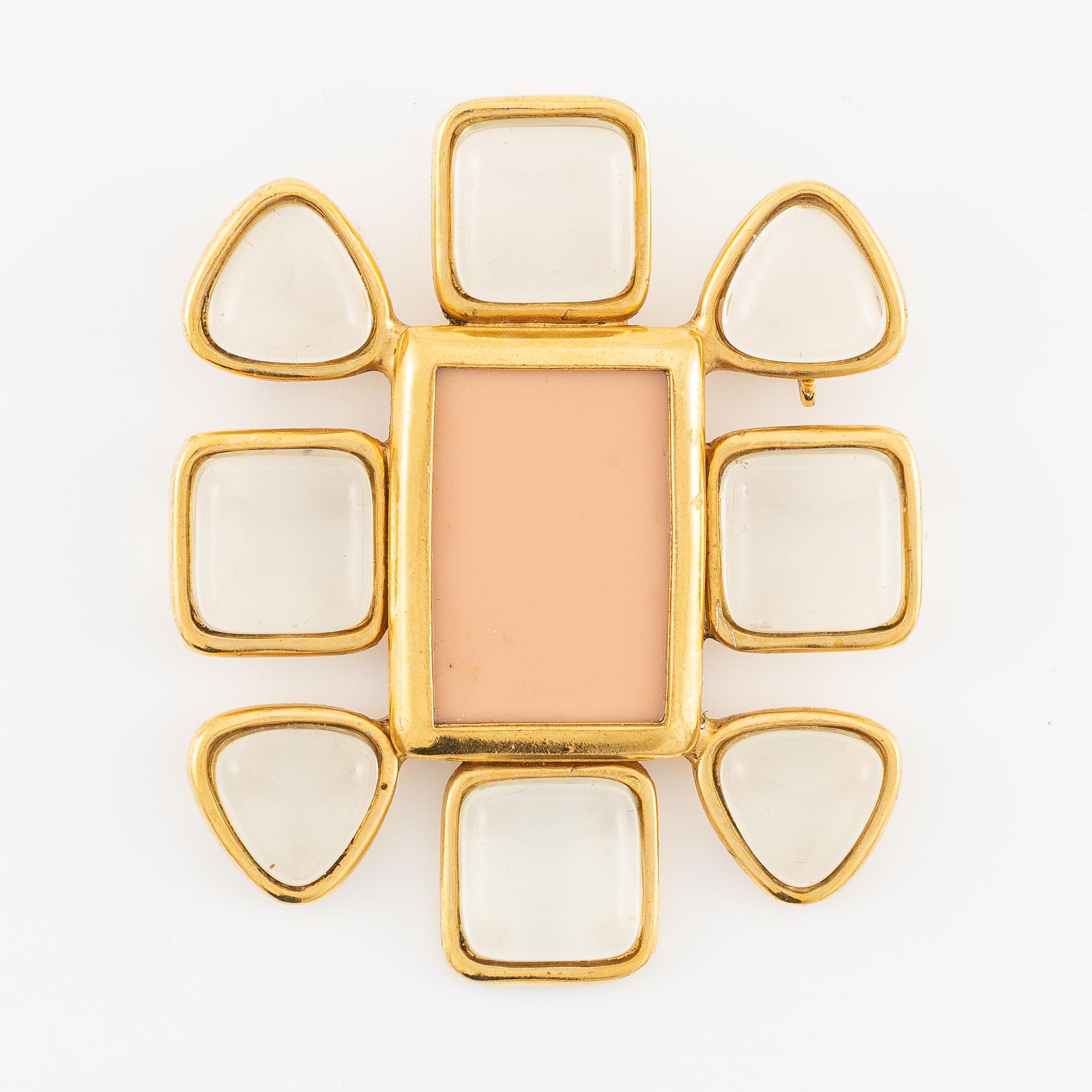 Chanel, brooch, 1996.