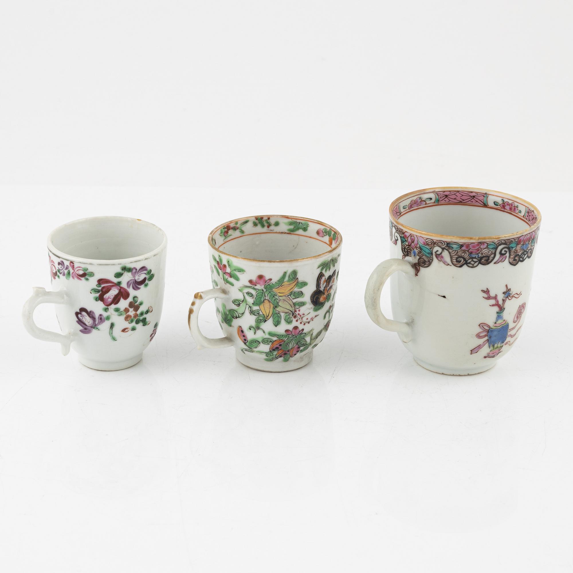 A group of thirteen porcelain pieces, China and Samson, France, 18th-20th Century.