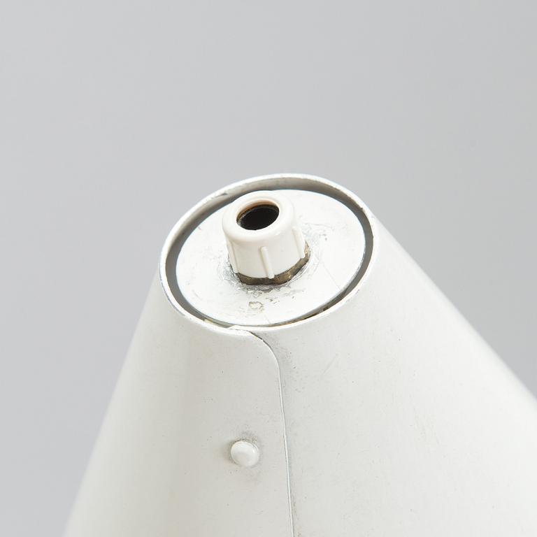 Paavo Tynell, golvlampa, modell K10-10, Idman, 1900-talets mitt.