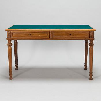 A desk in hardwood from turn of the century 1800/1900.