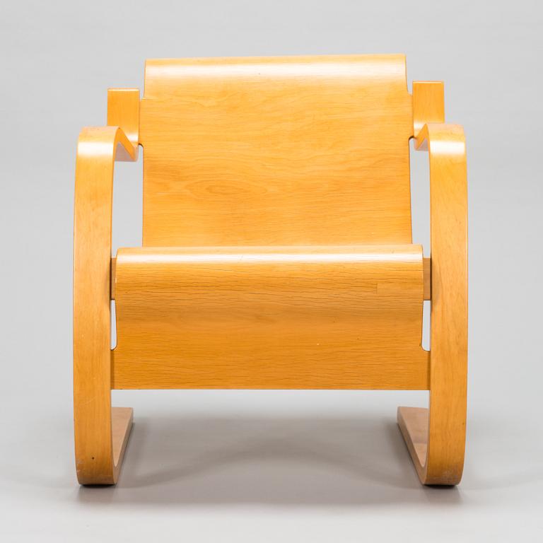 Alvar Aalto, nojatuoli, malli 31, O.Y. Huonekalu- ja Rakennustyötehdas A.B 1900-luvun puoliväli.