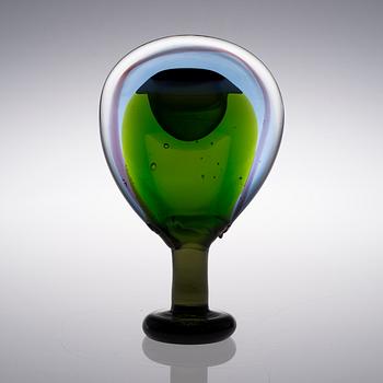 OIVA TOIKKA, A GLASS SCULPTURE. Lollipop. Signed Oiva Toikka, Nuutajärvi Notsjö. Late 1960s.