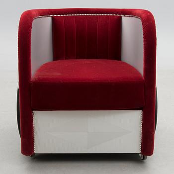 A 21st 'Ben Hur' armchair for Roche Bobois.