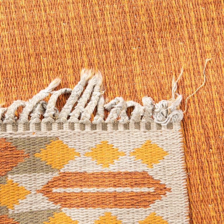 Rölakan rug signed BM, approximately 186x140 cm.