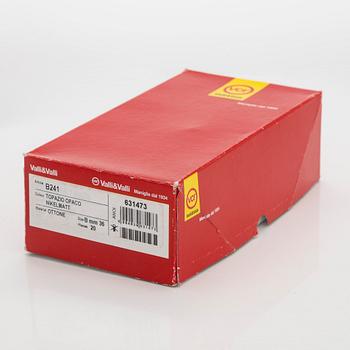 Eero Aarnio, vetimiä, 20 kpl, Valli&Valli, Italia, 2007/08.