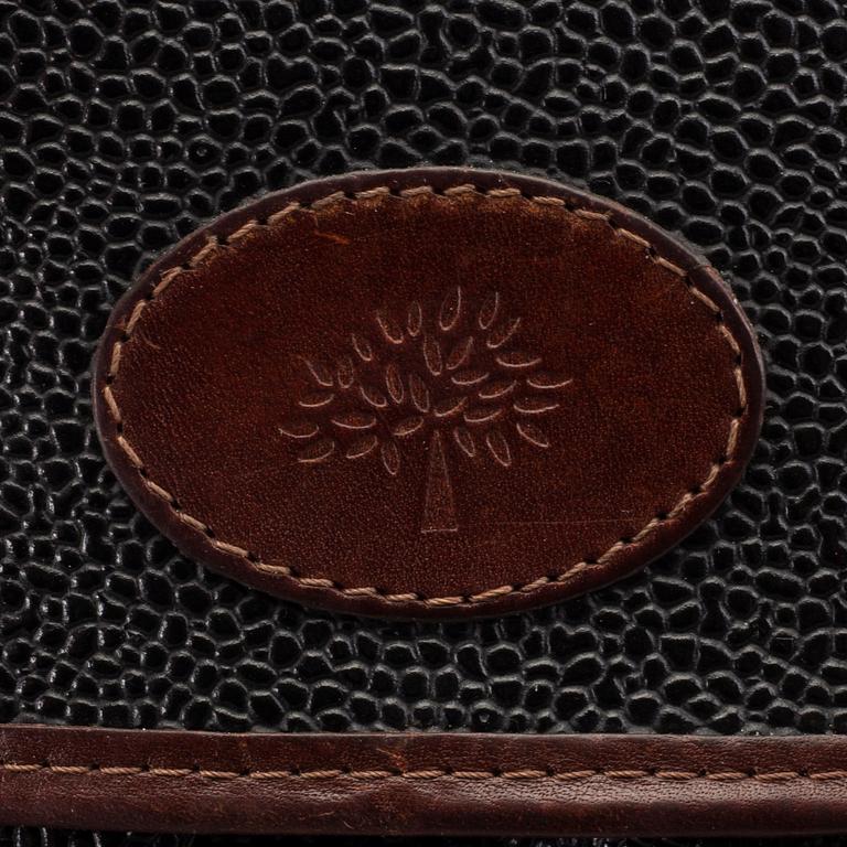 A Mulberry scotchgrain bag.