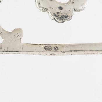 Figurin/konfektskål, silver, troligen Tyskland, svenska importstämplar, 1900-tal.
